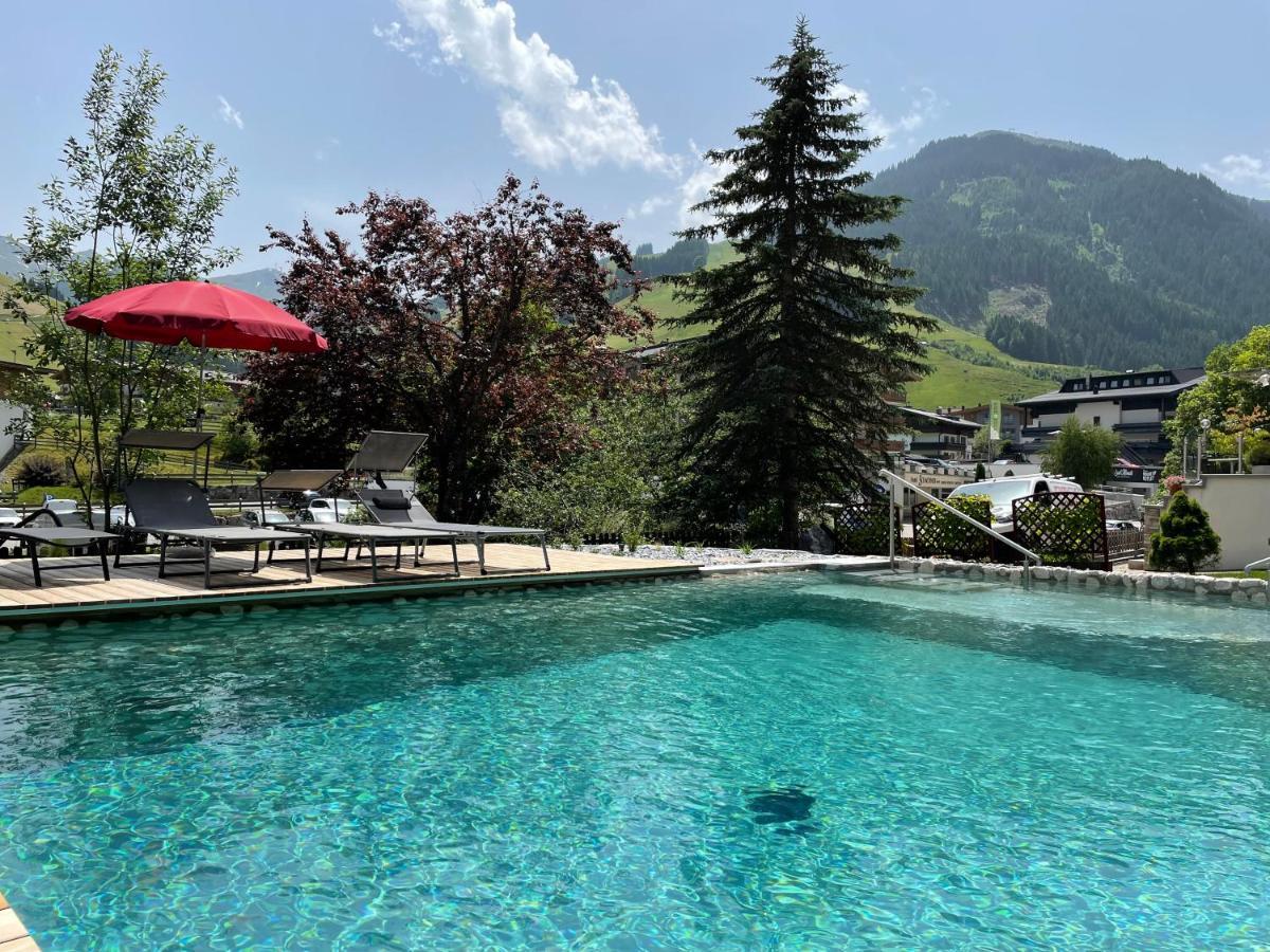 Hotel Alpenblick Зальбах-Гінтерглемм Екстер'єр фото