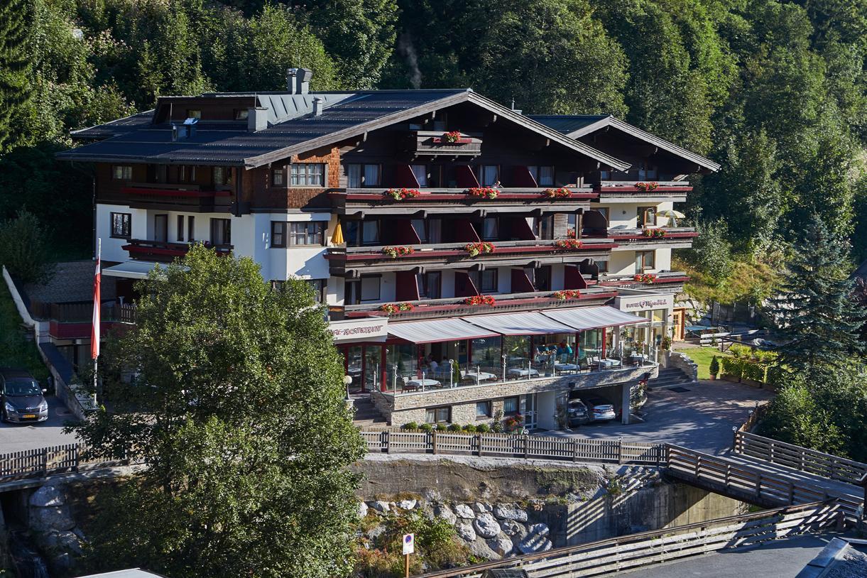Hotel Alpenblick Зальбах-Гінтерглемм Екстер'єр фото